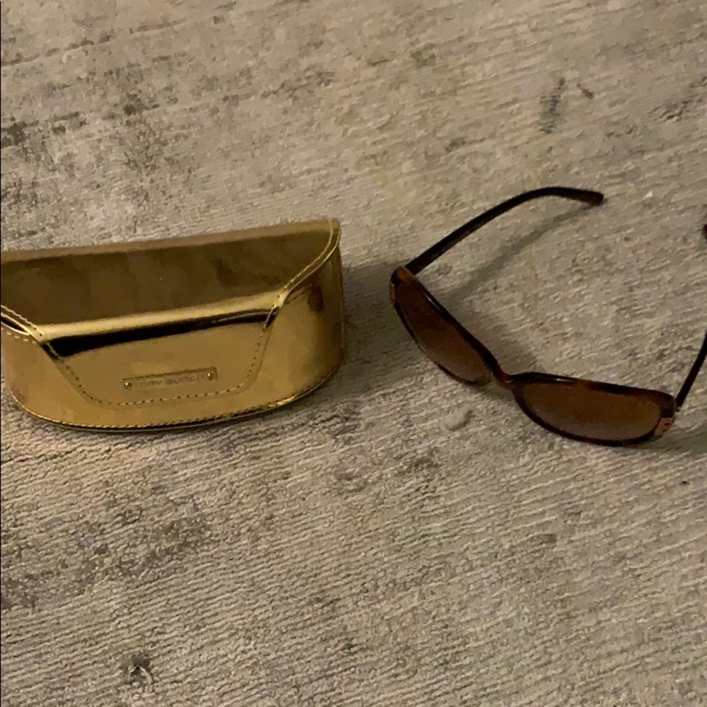 TORY BURCH sunglasses